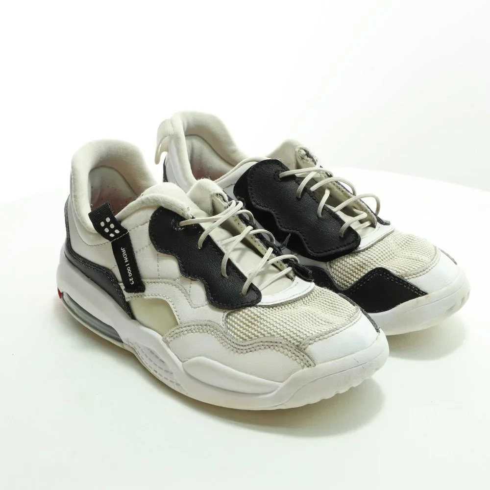 Nike Air Jordans JRDN 000 23 airco White Black Size Youth 3